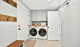 1108 Park St, Ashland, OR 97520