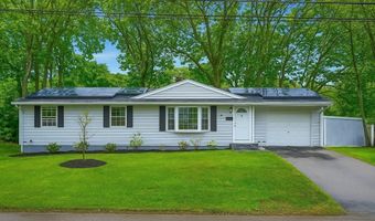 86 Jeannine Rd, Bellingham, MA 02019