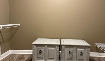 57 Brandon St, Baxley, GA 31513