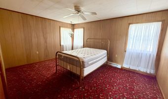 459 Shell Rd, Atlantic, NC 28511