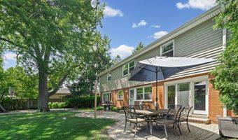 627 S Patton Ave, Arlington Heights, IL 60005