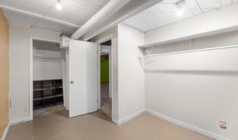 1920 Kingsboro Rd, Casper, WY 82604