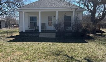 714 E Monroe Ave, Garnett, KS 66032