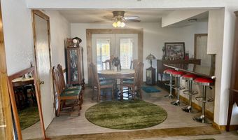 111 W Lee St, Aurora, MO 65605