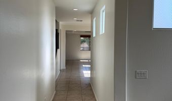 2043 E LANTANA Dr, Chandler, AZ 85286