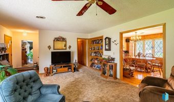 511 N Cherry Ave, Bridgewater, SD 57319