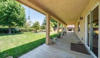 3388 Oak St, Anderson, CA 96007