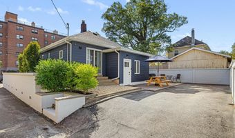 1005 Comstock St, Asbury Park, NJ 07712