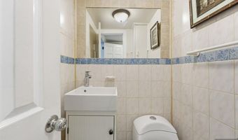 181 Phelps Ave, Bergenfield, NJ 07621