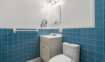 7100 OLD CHAPEL Dr, Bowie, MD 20715