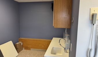 350 S Main St 31, Cheshire, CT 06410