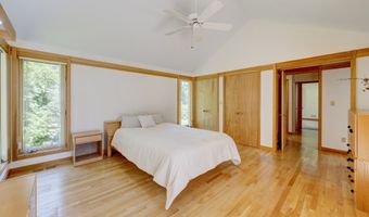 227 Glendale Dr, Bristol, CT 06010