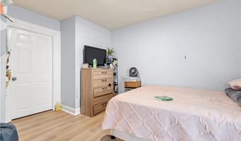 152 Washington St, Central Falls, RI 02863