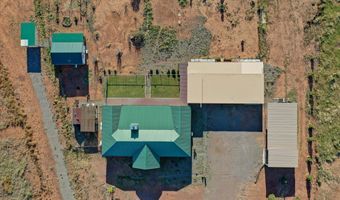 240 Sendero Horse Thief, Alpine, TX 79830