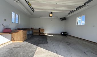 3118 Planeview Dr, Adrian, MI 49221