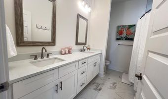 124 Court St, Bay St. Louis, MS 39520