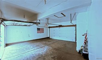360 Muegel Rd, Amherst, NY 14051