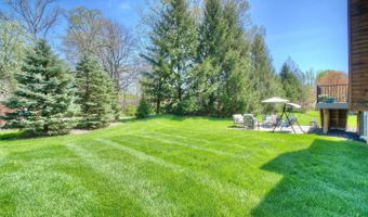 1484 Apple Farm Ln, Anderson Twp., OH 45230