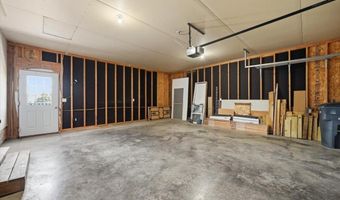 821 Ridgeview, Belle Fourche, SD 57717