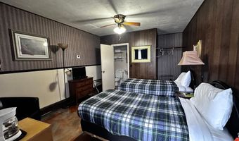 240 N State Road 35, Alma, WI 54610