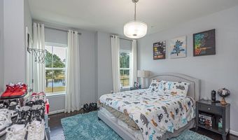 10121 FAST COLORS Ln, Berlin, MD 21811