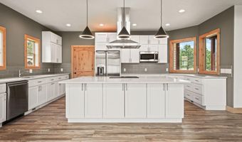 24 Bellflower, Blanchard, ID 83804