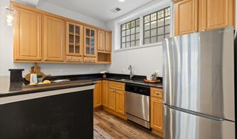 3350 17TH St NW T2, Washington, DC 20010