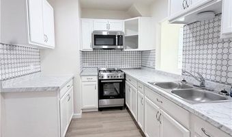 837 S 13th St, Alamo, TX 78516