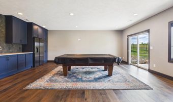 1701 W River Bend St, Brandon, SD 57005