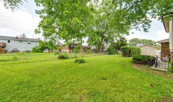 522 N Castle Rd, Addison, IL 60101