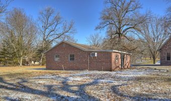 2625 Gaineswood Ave, Baxter Springs, KS 66713