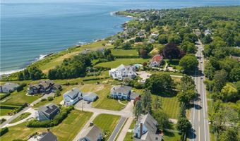7 Jenckes Ct, Narragansett, RI 02882