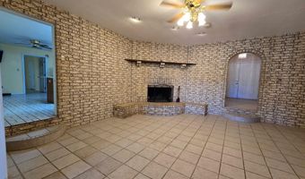 5002 Los Nogales Dr, Carlsbad, NM 88220