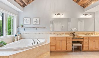 86 Charolais Way, Burlington, CT 06013
