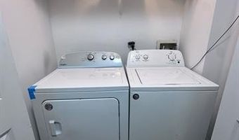 2736 BARCLAY Way NE 4, Ann Arbor, MI 48105