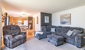 992 Neuhaven Dr, Antioch, IL 60002