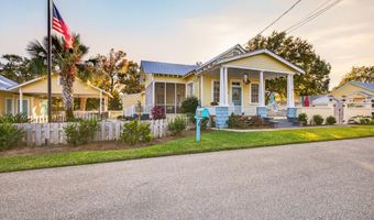 134 Keller St, Bay St. Louis, MS 39520