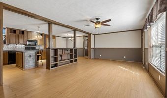 89 Poplar Dr, Beech Grove, TN 37018