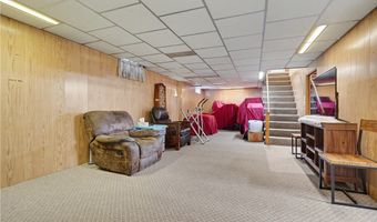 1540 Lilly Ln, Alliance, OH 44601