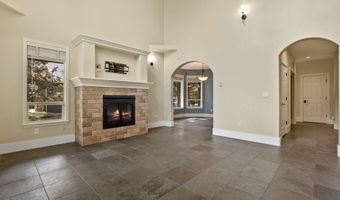 3025 NW Fairway Heights Dr, Bend, OR 97703