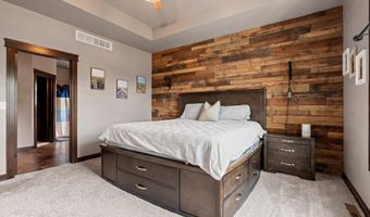 1013 HARVEST Trl, Appleton, WI 54913