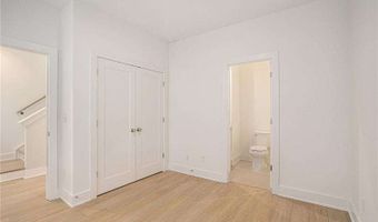1825 Gotham Ln, Atlanta, GA 30324