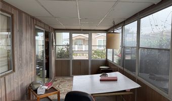 40 Pine Via, Anaheim, CA 92801