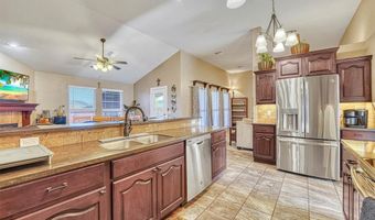 3105 Deer Run, Altus, OK 73521