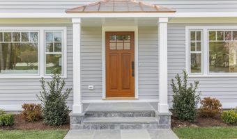 4 Rabbit Ln, Darien, CT 06820