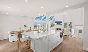 365 Shoemaker Ln, Solana Beach, CA 92075