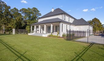 699 Savannah Estates Blvd, Biloxi, MS 39532