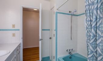 560 Edisto Dr, Batesburg, SC 29006