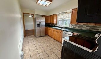 1410 Williams St, Angola, IN 46703