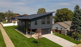 7577 138th St W, Apple Valley, MN 55124